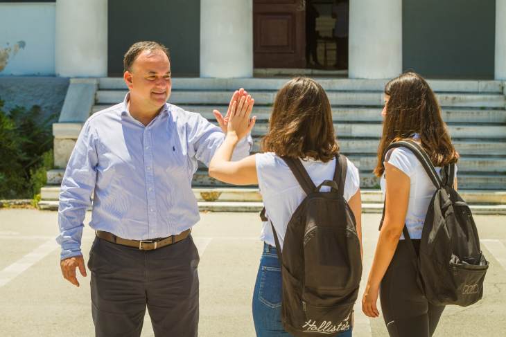 Μήνυμα του Γιάννη Παππά για την έναρξη των πανελλαδικών εξετάσεων