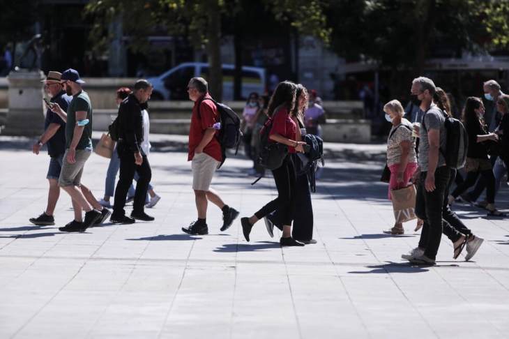 Υπέρβαροι και καπνιστές οι Έλληνες- Τι δείχνουν τα στοιχεία της ΕΛΣΤΑΤ